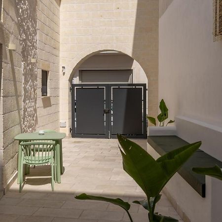 Hotel Dimora Valusco Ostuni Exterior foto