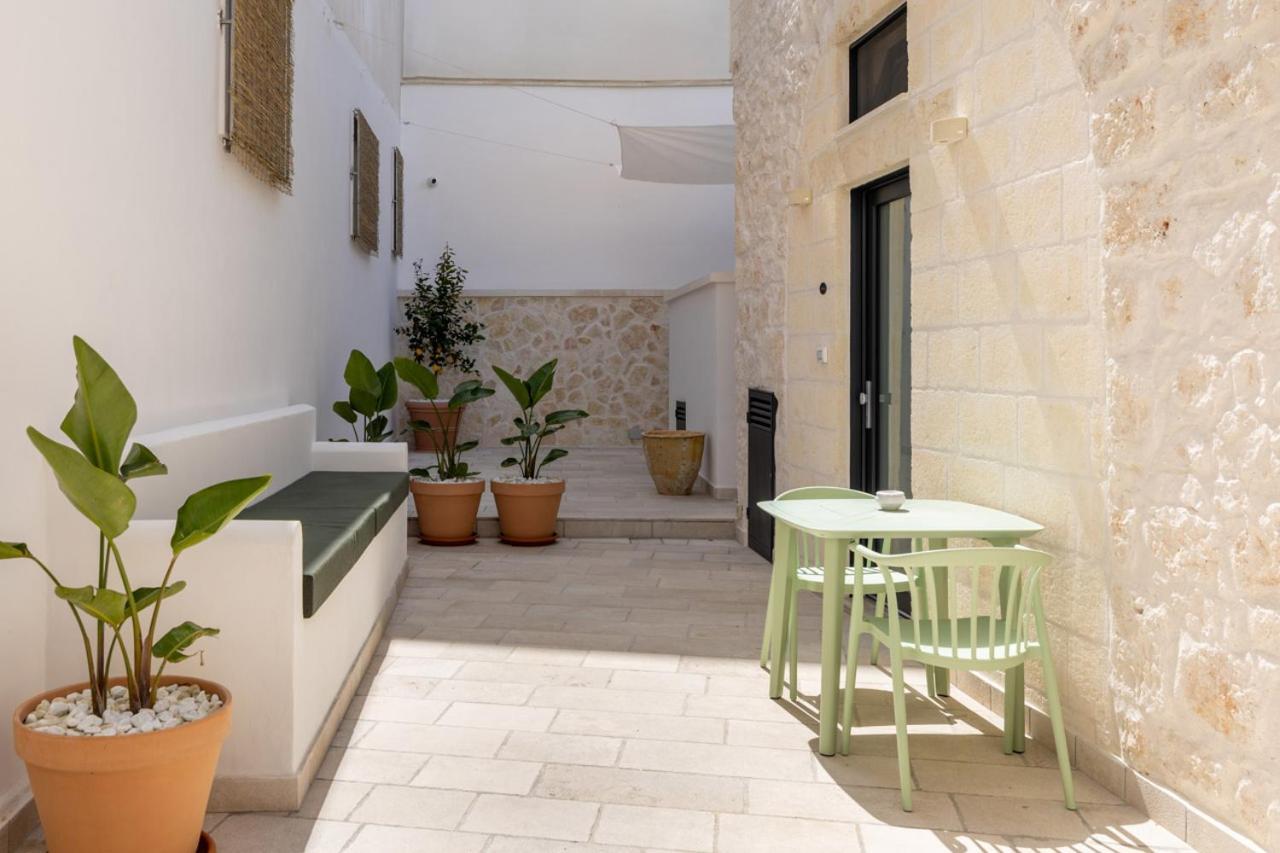 Hotel Dimora Valusco Ostuni Exterior foto